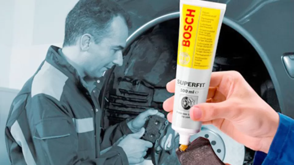 Что смазывать при замене тормозных колодок