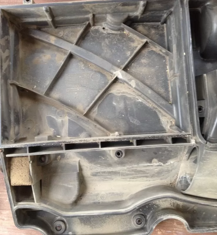 Самостоятельная замена воздушного фильтра Форд Фьюжн