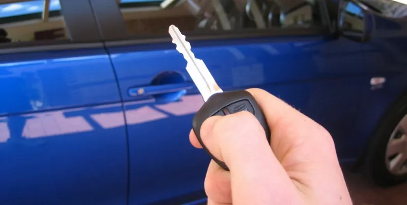 Дистанционный запуск двигателя автомобиля