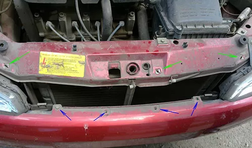 Как снять передний бампер Лада Калина