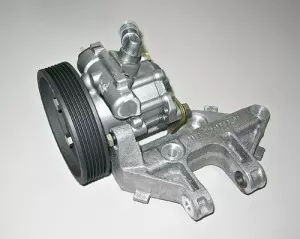 Как отремонтировать насос гидроусилителя руля (ГУР)