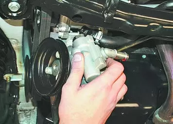 Как отремонтировать насос гидроусилителя руля (ГУР)