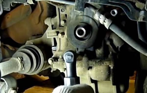 Замена ремня ГРМ Ford Focus-2 16 л и 18 Замена ремня ГРМ Ford Focus-2 16 л и 18