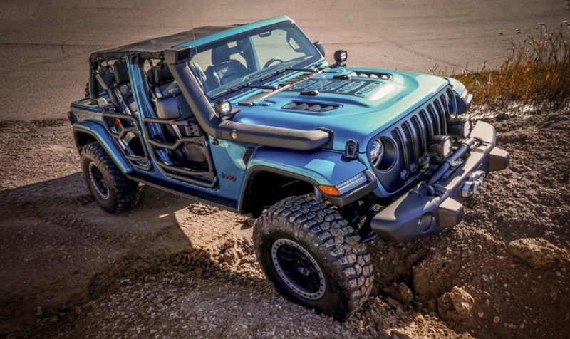 Пикап Mopar Lowliner прозвучал контрапунктом с экспедиционным Рэмом Пикап Mopar Lowliner прозвучал контрапунктом с экспедиционным Рэмом