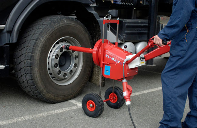 6 грубых ошибок при замене колес, которые допускают даже опытные шиномонтажники 6 грубых ошибок при замене колес, которые допускают даже опытные шиномонтажники