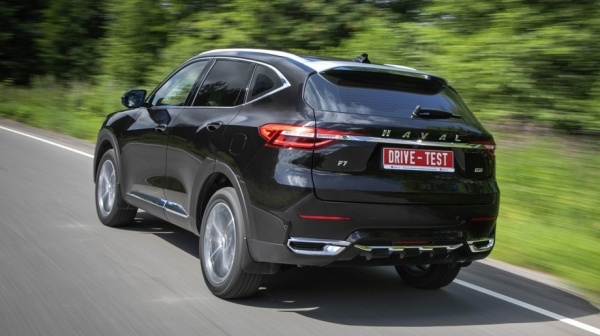 Сравниваем Haval F7, Kia Sportage, Geely Atlas и Renault Arkana Сравниваем Haval F7, Kia Sportage, Geely Atlas и Renault Arkana
