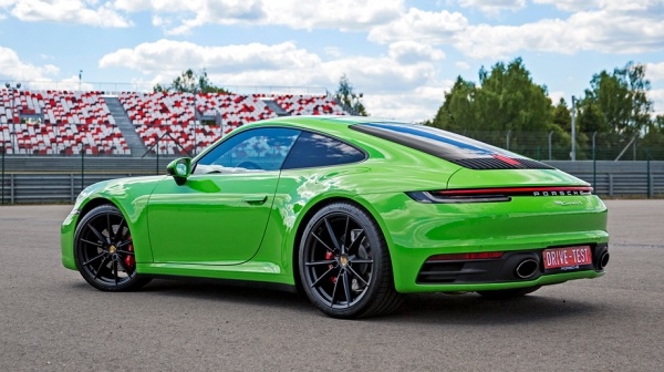 Отходим от формата ради купе Porsche 911 Carrera S серии 992 Отходим от формата ради купе Porsche 911 Carrera S серии 992