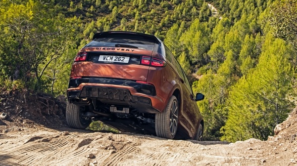 Добавляем глянца в&nbsp;обновлённый Land Rover Discovery Sport