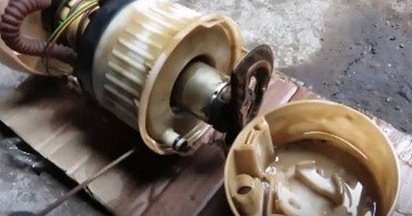 Как меняются топливные фильтры на автомобиле Ford Focus 2 Как меняются топливные фильтры на автомобиле Ford Focus 2