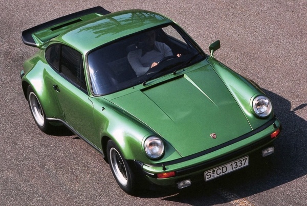 Отходим от формата ради купе Porsche 911 Carrera S серии 992 Отходим от формата ради купе Porsche 911 Carrera S серии 992