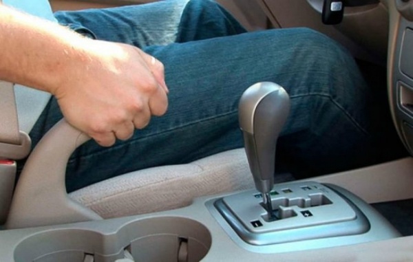 Как правильно снимать колесо с машины