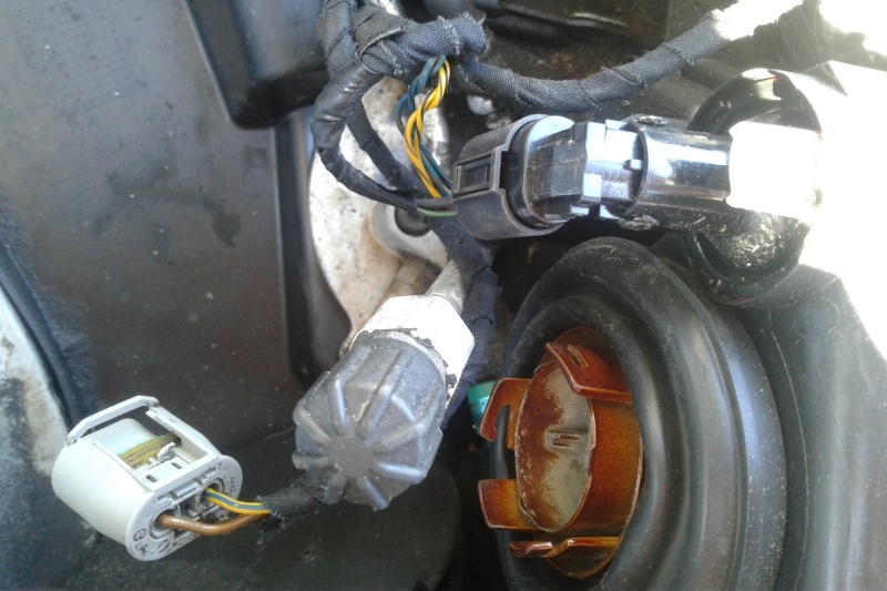 Когда гильзы были чугунными: покупаем BMW 5 E39 за 300 тысяч