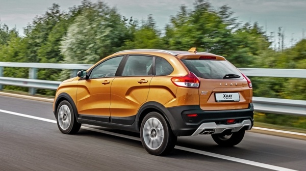 Оцениваем приобретения и потери хэтча Lada Xray Cross с вариатором Оцениваем приобретения и потери хэтча Lada Xray Cross с вариатором