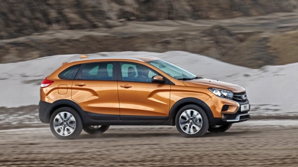 Оцениваем приобретения и потери хэтча Lada Xray Cross с вариатором Оцениваем приобретения и потери хэтча Lada Xray Cross с вариатором