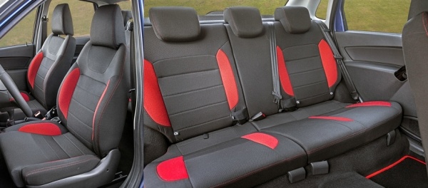 Пытаемся водить активно седан Lada Granta Drive Active Пытаемся водить активно седан Lada Granta Drive Active