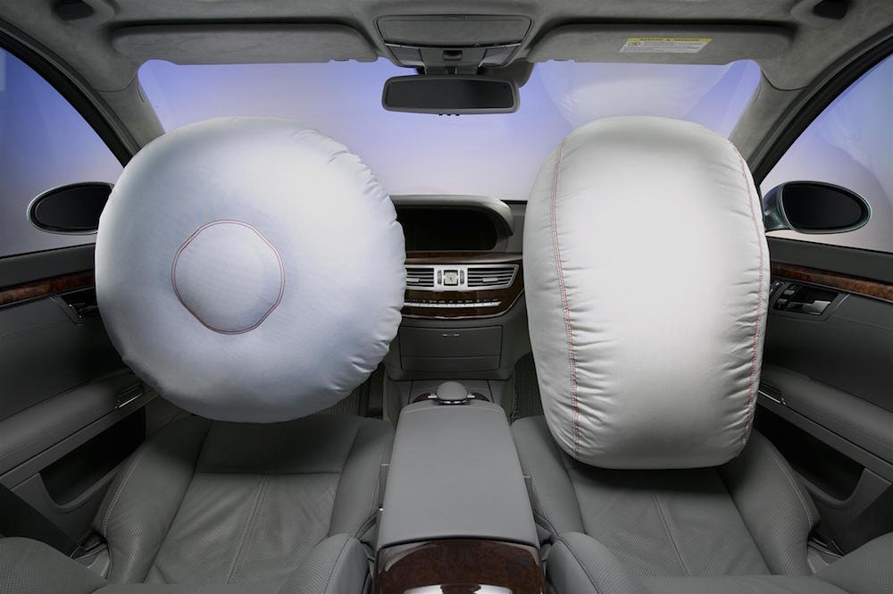 Airbags car picture for English Learners