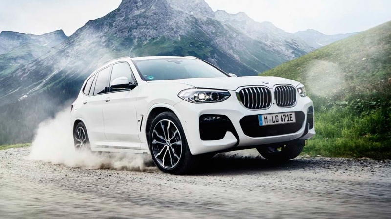 Корпорация BMW представила гибридный X3 с подключаемым модулем