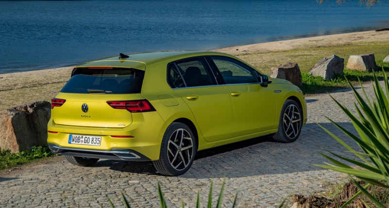 Утыкаемся в техноглянец хэтчбека Volkswagen Golf VIII Утыкаемся в техноглянец хэтчбека Volkswagen Golf VIII